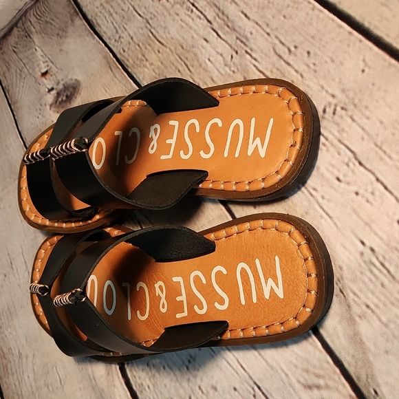 Musse & Cloud Sandal - Picture 3 of 6